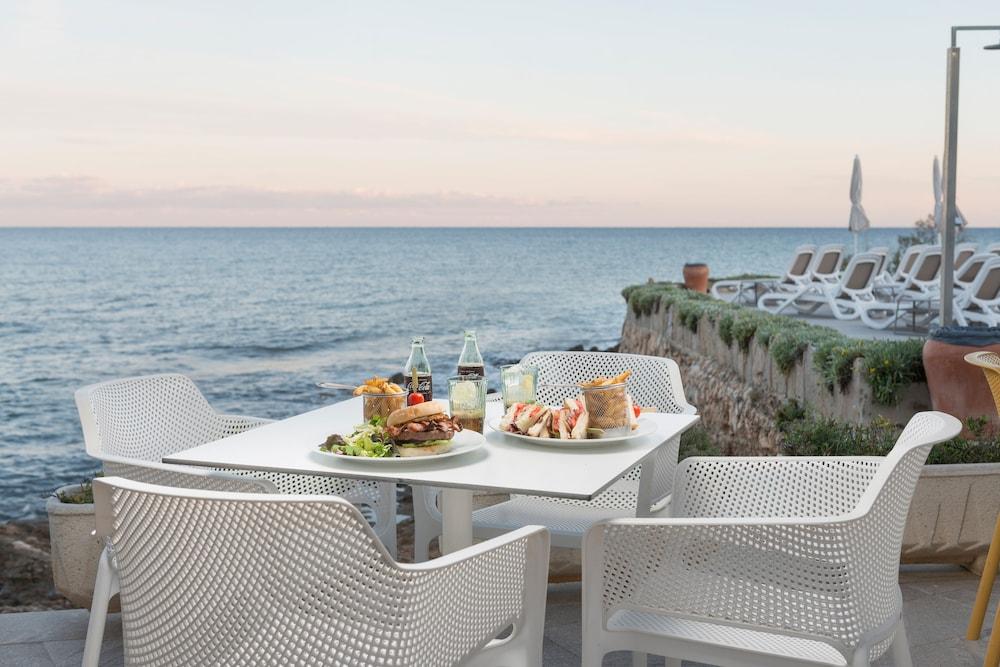 Atolon & Kaafu Beach Club 4* Cala Bona (Mallorca)