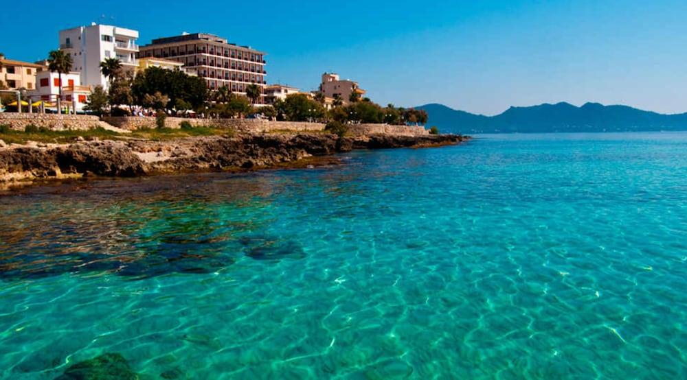 Atolon & Kaafu Beach Club 4*