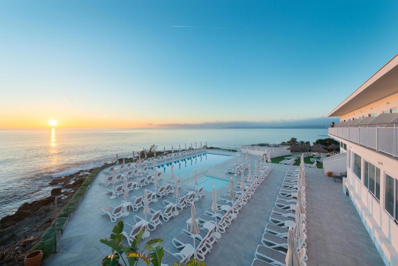 Atolon Hotel
